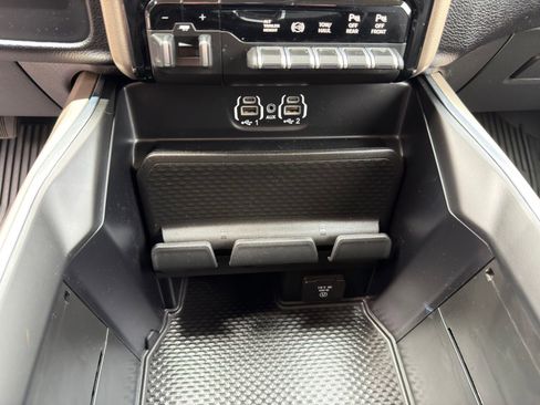 Used 2024 RAM 3500 Laramie w/ Safety Group AWD/4WD image 24