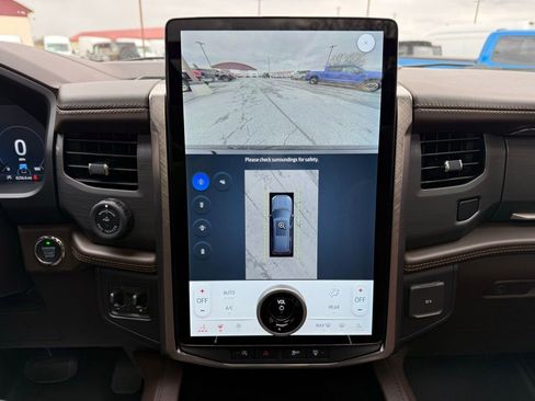 Used 2024 Ford Expedition Max King Ranch image 23