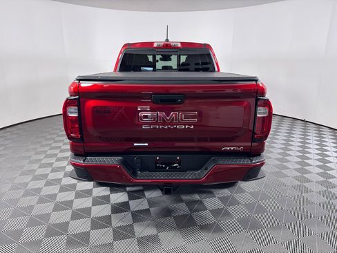 Used 2026 GMC Canyon AT4 w/ AT4 Premium Package AWD/4WD image 8