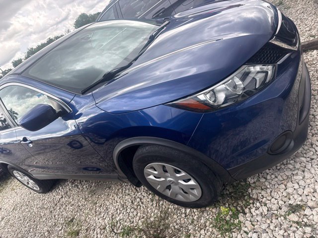 Used 2019 Nissan Rogue Sport S FWD image 4