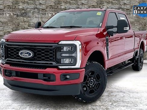 Used 2023 Ford F350 XLT w/ XLT Premium Package image 3