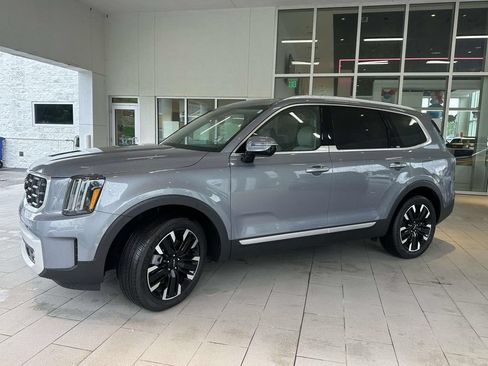 Used 2025 Kia Telluride SX w/ SX Captain's Chair Package AWD/4WD image 31