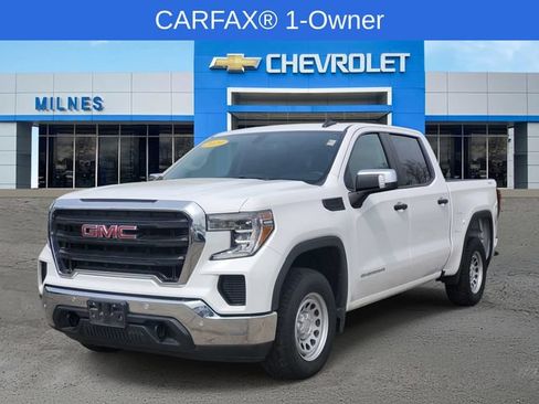 Certified 2020 GMC Sierra 1500 4x4 Crew Cab w/ Sierra Value Package image 2