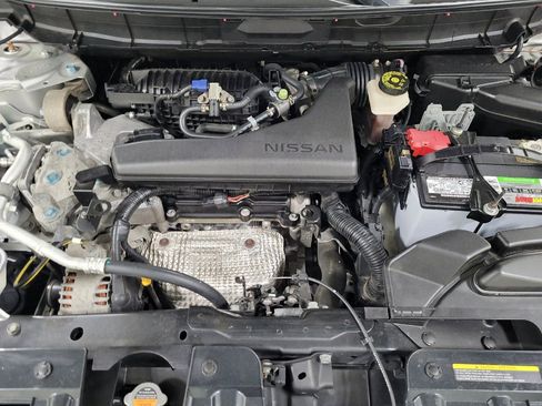 Used 2017 Nissan Rogue S AWD/4WD image 30