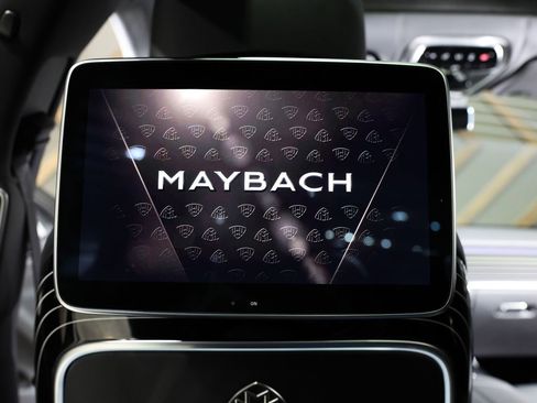 Used 2024 Mercedes-Benz Maybach S 580 Maybach S 580 4MATIC image 44
