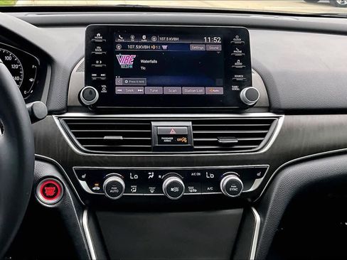 Used 2018 Honda Accord EX-L image 7