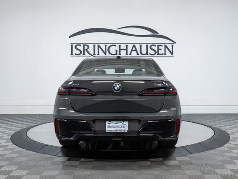 New 2026 BMW 740i xDrive image 6