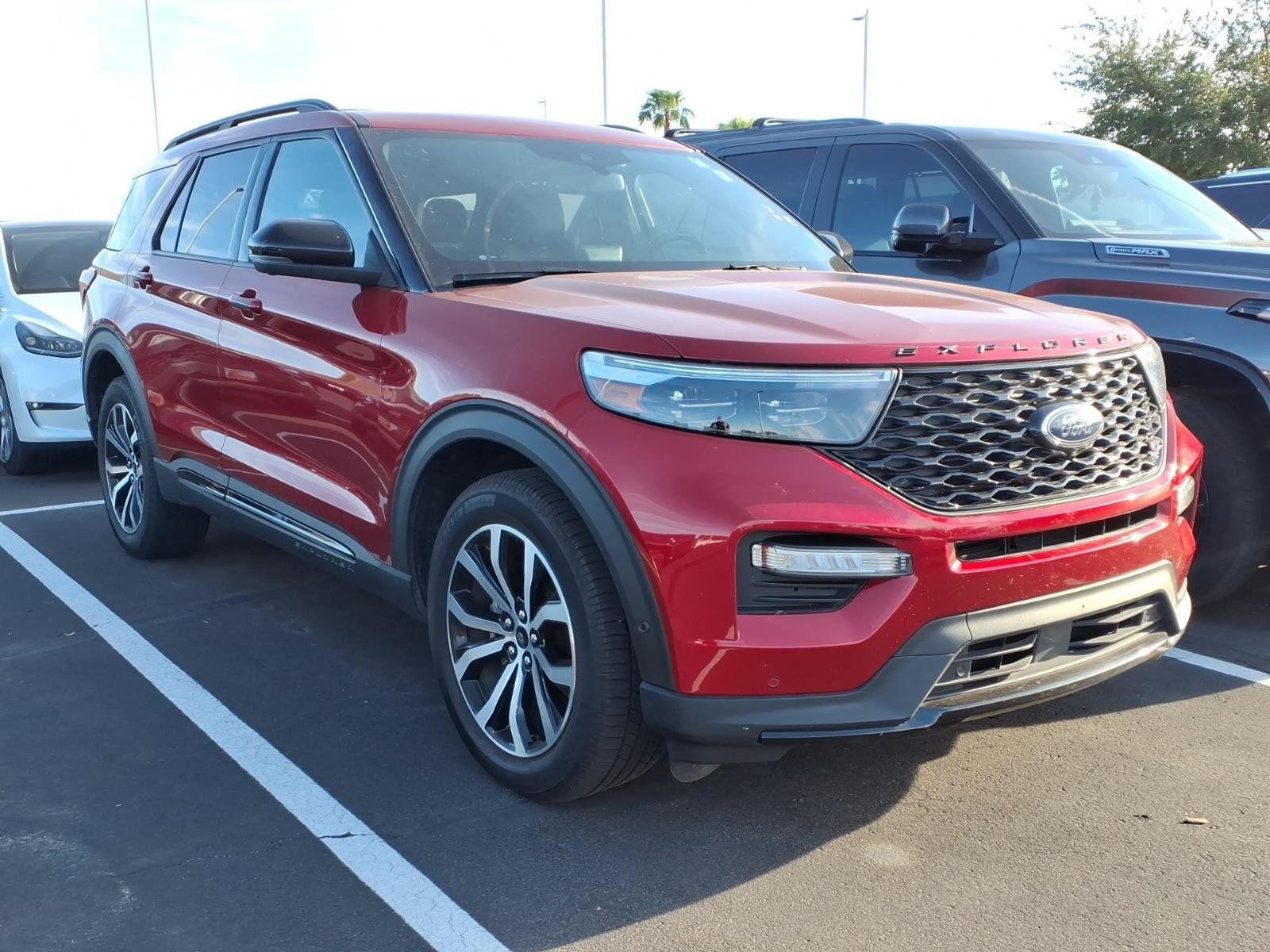 Used 2021 Ford Explorer ST w/ Equipment Group 401A AWD/4WD image 2