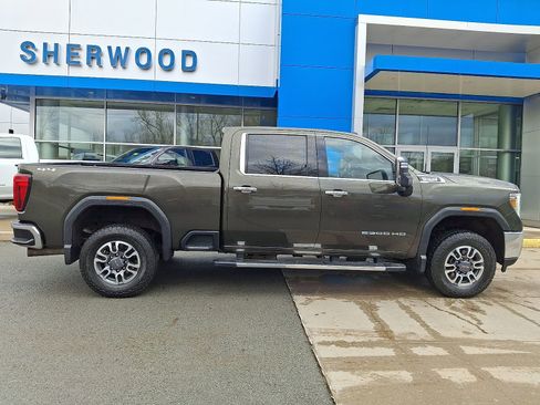 Used 2022 GMC Sierra 2500 SLT w/ SLT Premium Package image 8