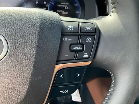 New 2026 Toyota Crown Signia Limited image 22