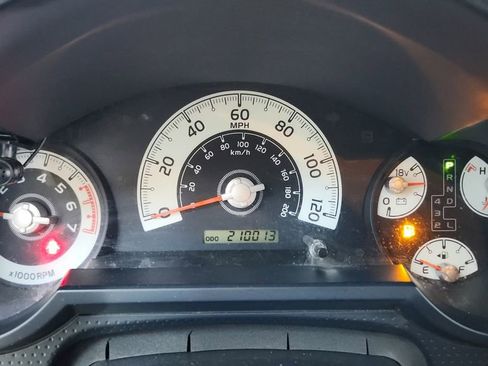 Used 2013 Toyota FJ Cruiser Base image 17