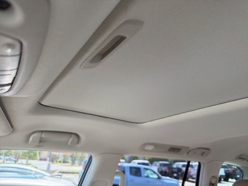 Used 2023 Nissan Armada SL w/ Cargo Package RWD image 17