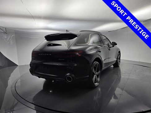 Used 2023 Genesis GV70 3.5T Sport w/ Sport Prestige Package image 11