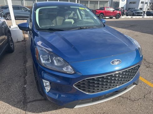 Used 2022 Ford Escape SEL image 14