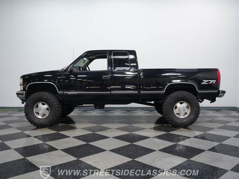 Used 1998 Chevrolet Silverado 1500 4x4 Extended Cab w/ Preferred Equipment Group 3 image 2