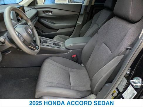 Used 2025 Honda Accord LX image 20