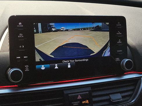Used 2020 Honda Accord Sport image 14