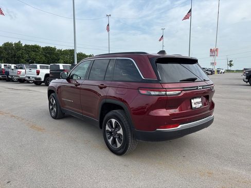 Used 2024 Jeep Grand Cherokee Limited 4xe image 5