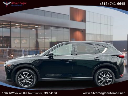 Used 2018 MAZDA CX-5 Grand Touring image 2