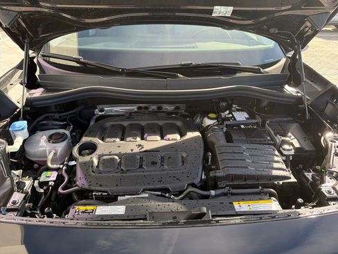 Used 2025 Volkswagen Tiguan S image 23