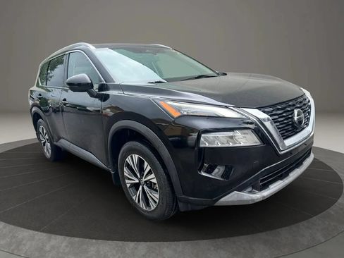 Used 2021 Nissan Rogue SV w/ Premium Package AWD/4WD image 3