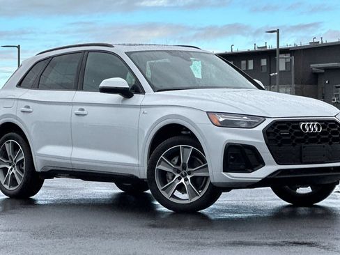 Used 2025 Audi Q5 2.0T Premium w/ Convenience Plus Package AWD/4WD image 1