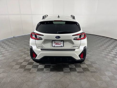Used 2024 Subaru Crosstrek 2.0i Premium AWD/4WD image 6