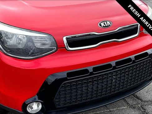 Used 2016 Kia Soul + FWD image 32