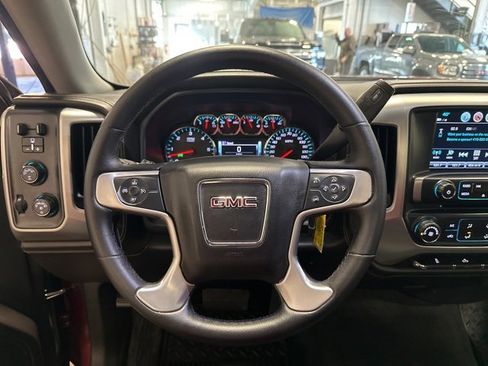 Used 2018 GMC Sierra 1500 SLE w/ SLE Preferred Package image 12