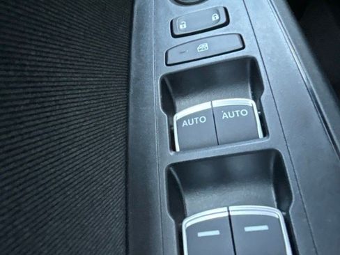 Used 2025 Honda Civic Sport image 20