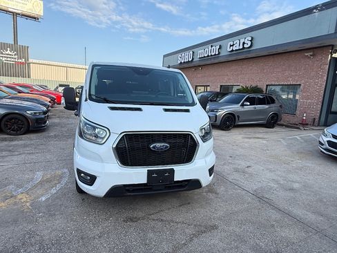Used 2023 Ford Transit 350 XLT RWD image 8