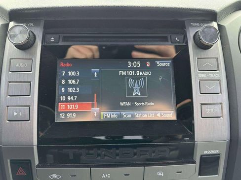 Used 2016 Toyota Tundra SR AWD/4WD image 29