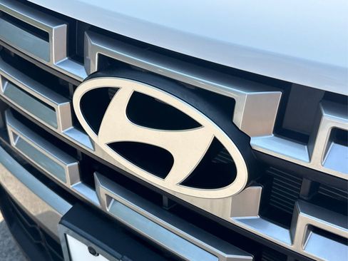 New 2025 Hyundai Santa Cruz SE image 13