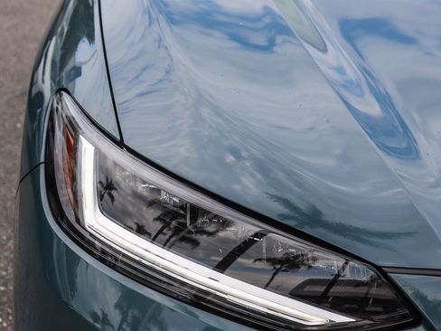 Certified 2024 Honda HR-V LX image 6