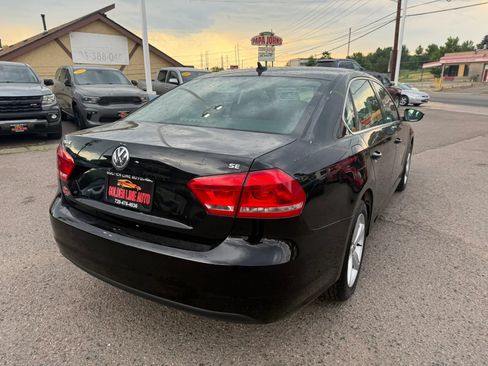 Used 2012 Volkswagen Passat 2.5 SE FWD image 8