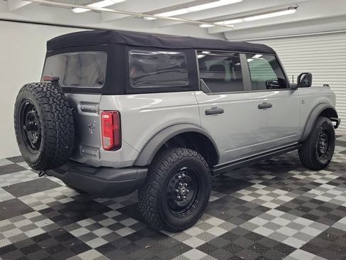 Used 2023 Ford Bronco Black Diamond AWD/4WD image 6