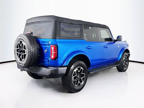 Used 2022 Ford Bronco Outer Banks AWD/4WD image 11
