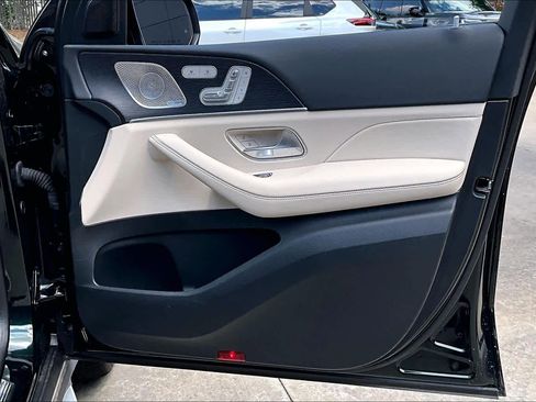 Used 2025 Mercedes-Benz GLE 350 4MATIC image 22