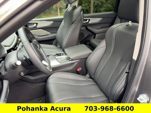Used 2024 Acura MDX SH-AWD image 25