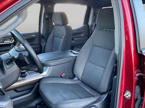 Used 2023 Chevrolet Silverado 1500 RST AWD/4WD image 9