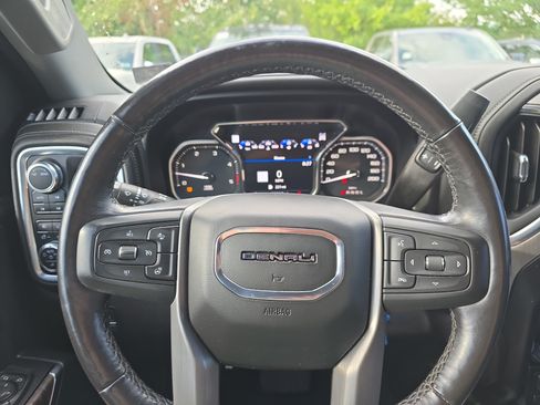 Used 2022 GMC Sierra 3500 Denali AWD/4WD image 20