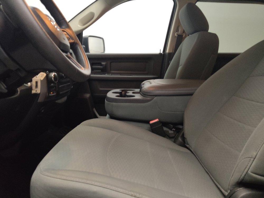 Used 2018 RAM 1500 Express w/ Express Value Package AWD/4WD image 17