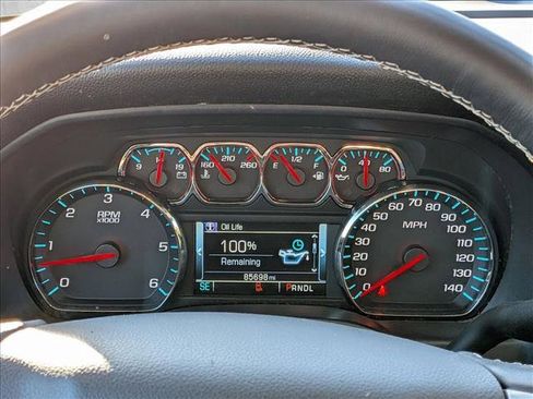 Used 2018 Chevrolet Silverado 1500 LT w/ Texas Edition image 10