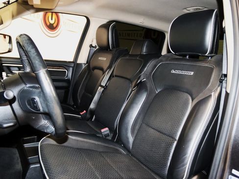 Used 2019 RAM 1500 Laramie image 35