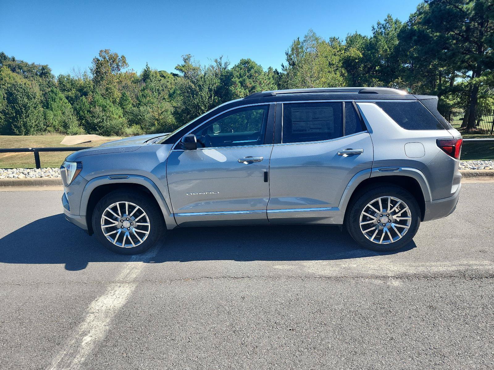 New 2027 GMC Terrain Denali AWD/4WD image 2