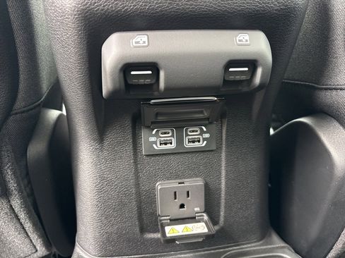 New 2026 Jeep Gladiator Rubicon image 24