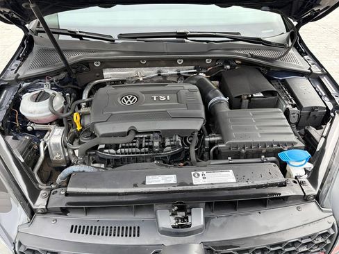 Used 2017 Volkswagen GTI Sport image 21