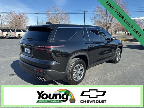 Certified 2024 Chevrolet Traverse LS w/ LPO, Floor Liner Package image 7