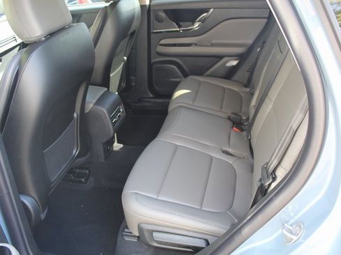 New 2026 Lincoln Corsair Premiere image 13