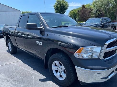Used 2017 RAM 1500 Tradesman w/ Popular Equipment Group AWD/4WD image 2